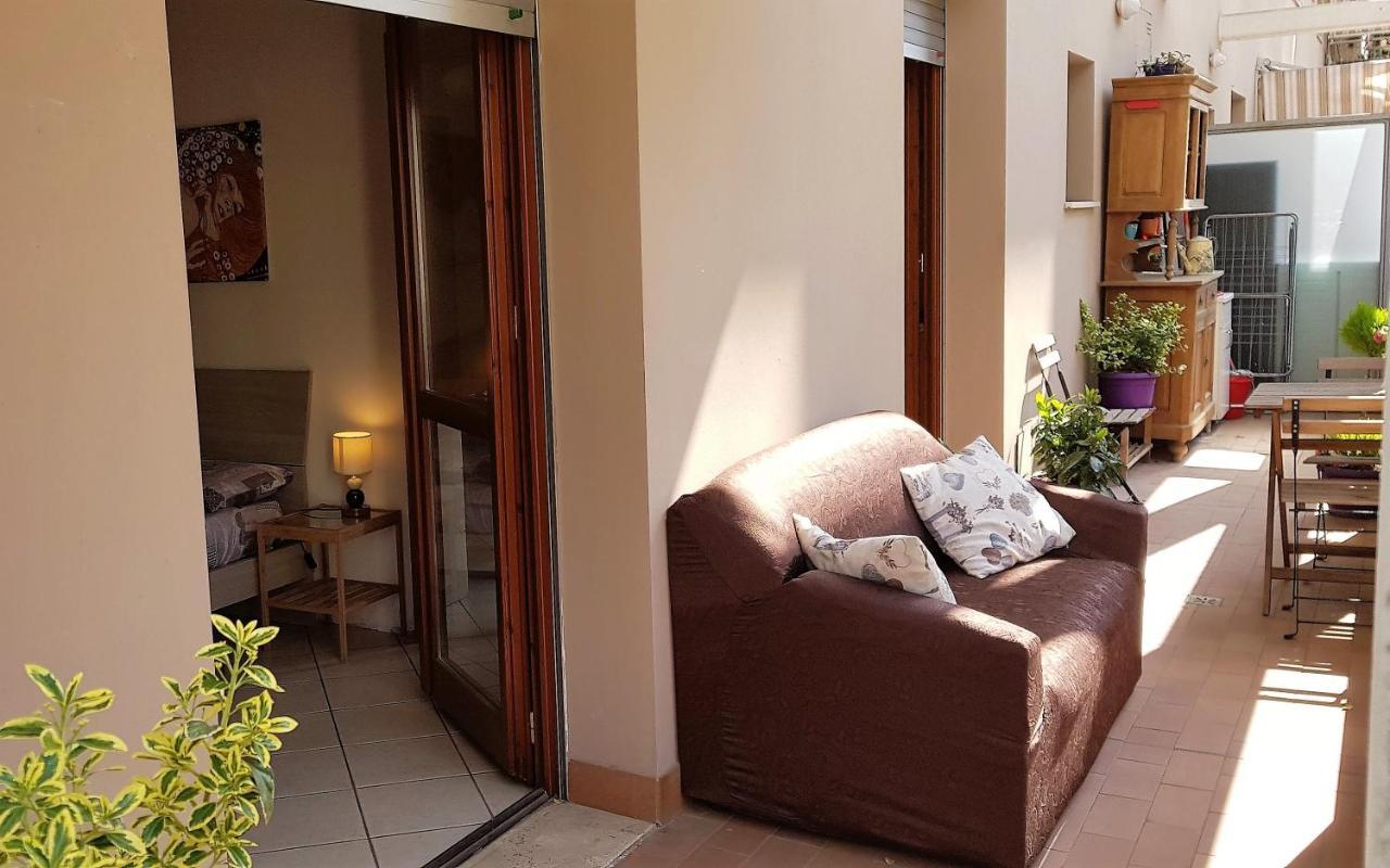 Palazzo Wanny Free Parking & Terrace Appartement Florence Buitenkant foto